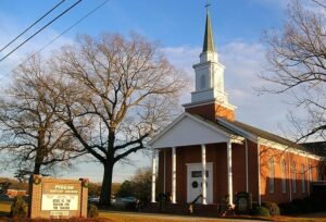 Keanekaragaman Gereja di Amerika, Tradisional hingga Modern